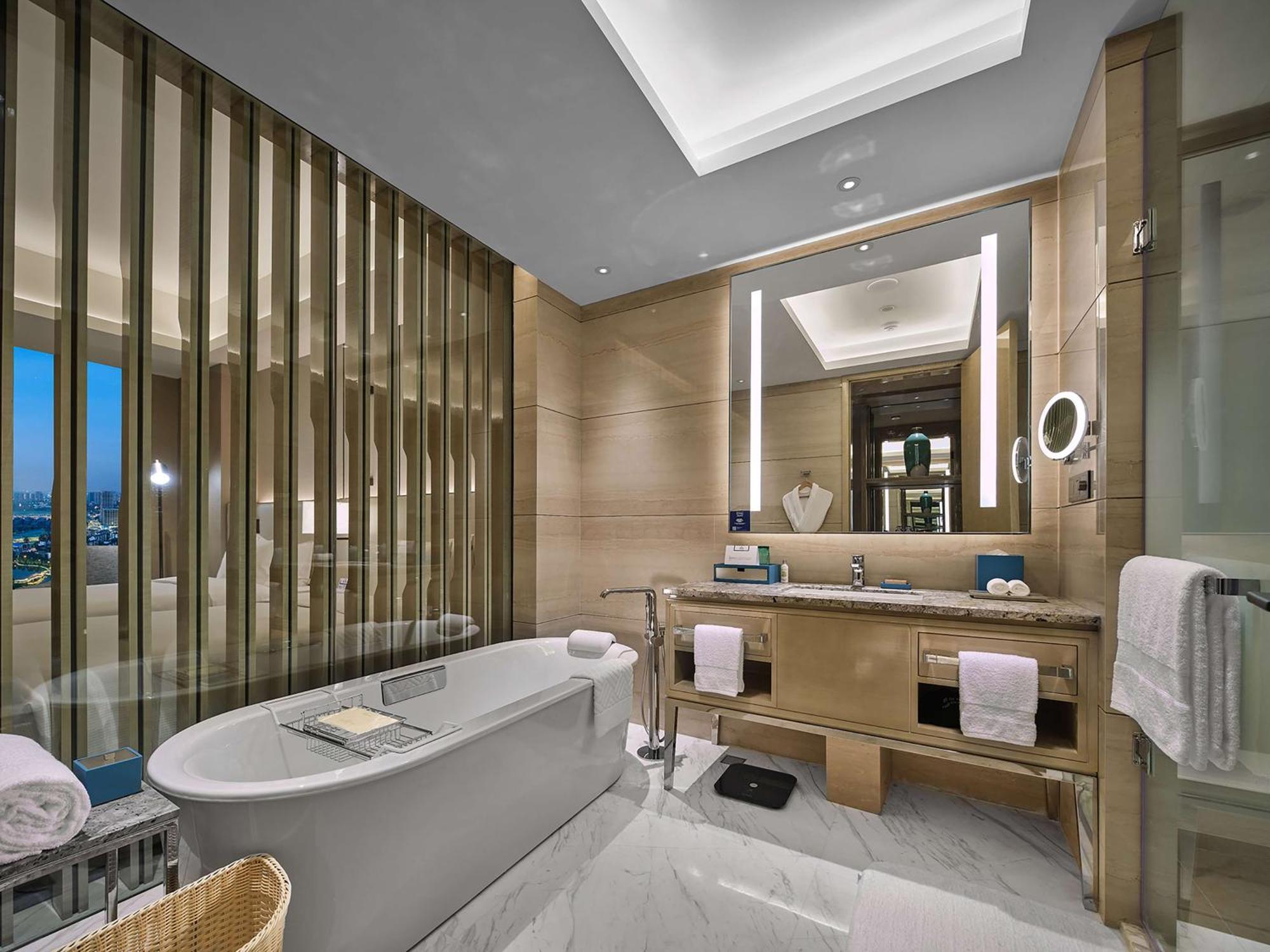 Hilton Beijing Tongzhou Hotel Exterior photo